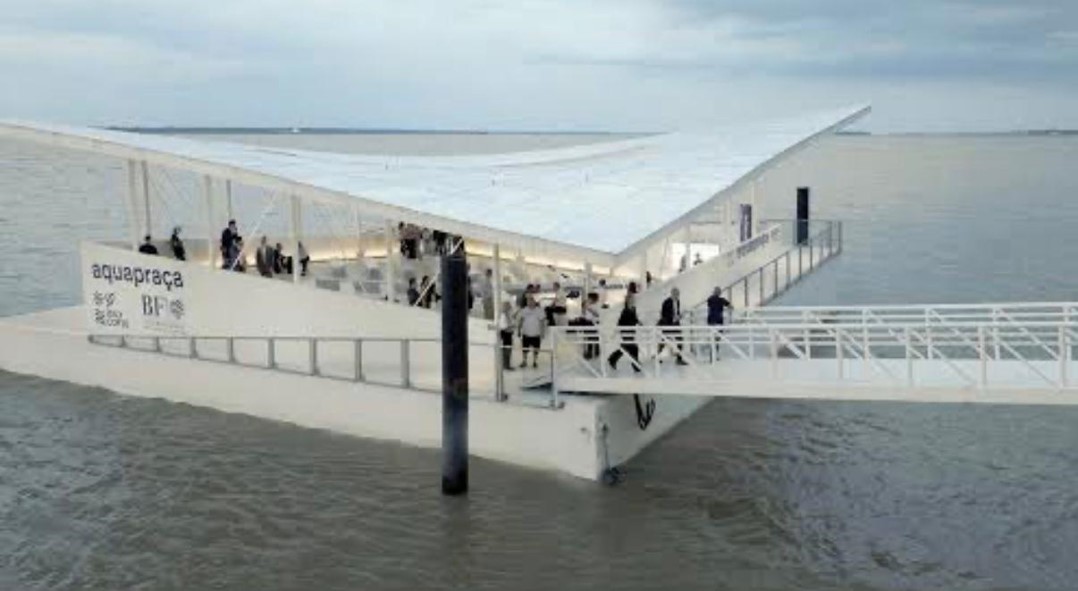 AquaPraça: Um Marco Cultural Flutuante em Belém