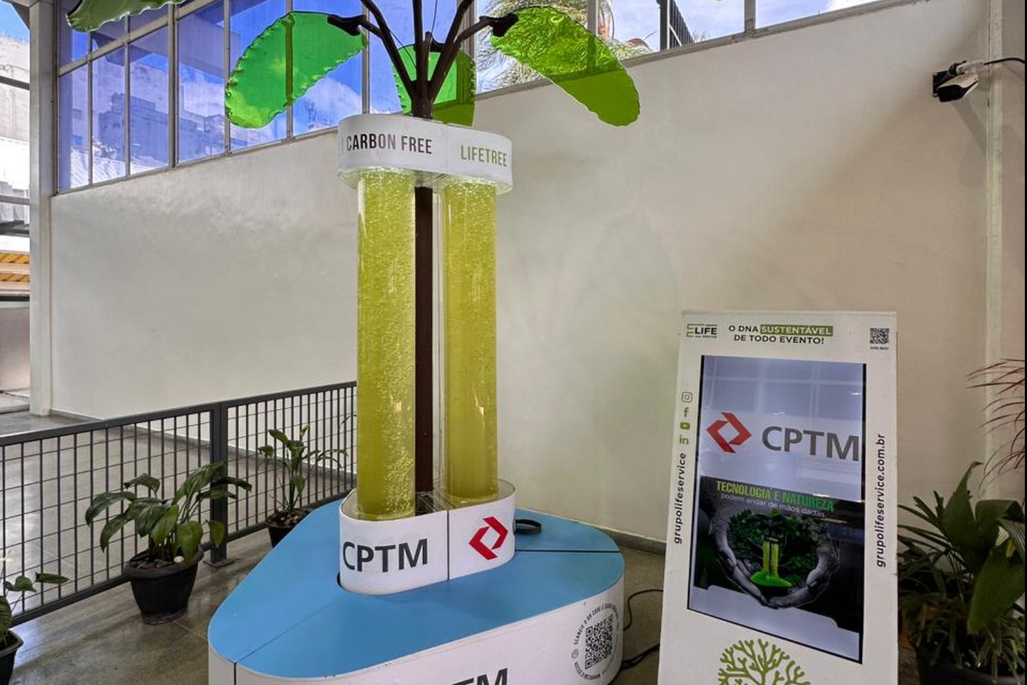 Árvore Líquida em Tamanduateí: Inovação Sustentável que Respira o Futuro do Meio Ambiente